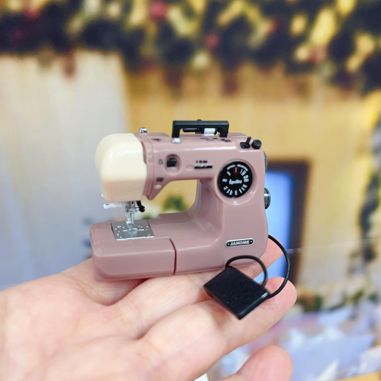 ミニチュアミシンコレクション 4個 - BJD ドールハウス用ミシン