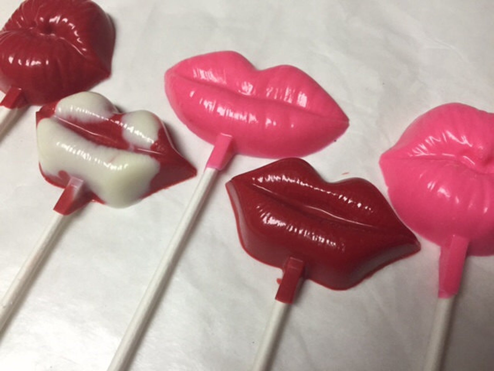 Chocolate Lips Lollipops 1 Dozen Valentines Day Birthday - Etsy