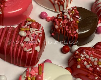 Large Chocolate Heart & Lips Double Stuffed Oreos (1 Dozen) - Valentine's Day, Wedding, Bridal Shower
