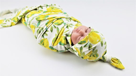 Lemon Baby Swaddle Set - Swaddling Blanket & Knot Hat