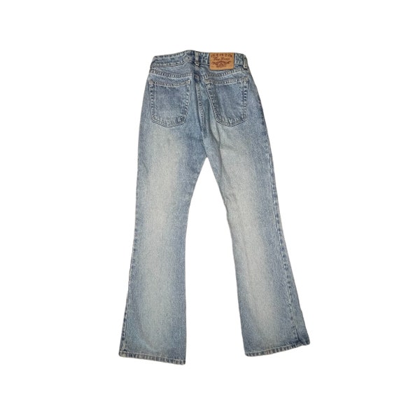 Paris blues jeans deals