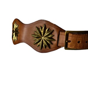 Vintage 70's Brown Starburst Medalian Wide Leather Belt, 30-32 image 4