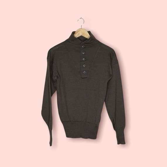 5 button submarine sweater