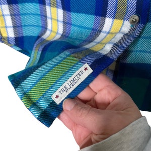Vintage 90's Blue Buffalo Check The Limited Blue Plaid Flannel Button Down Shirt, Size 10 image 6