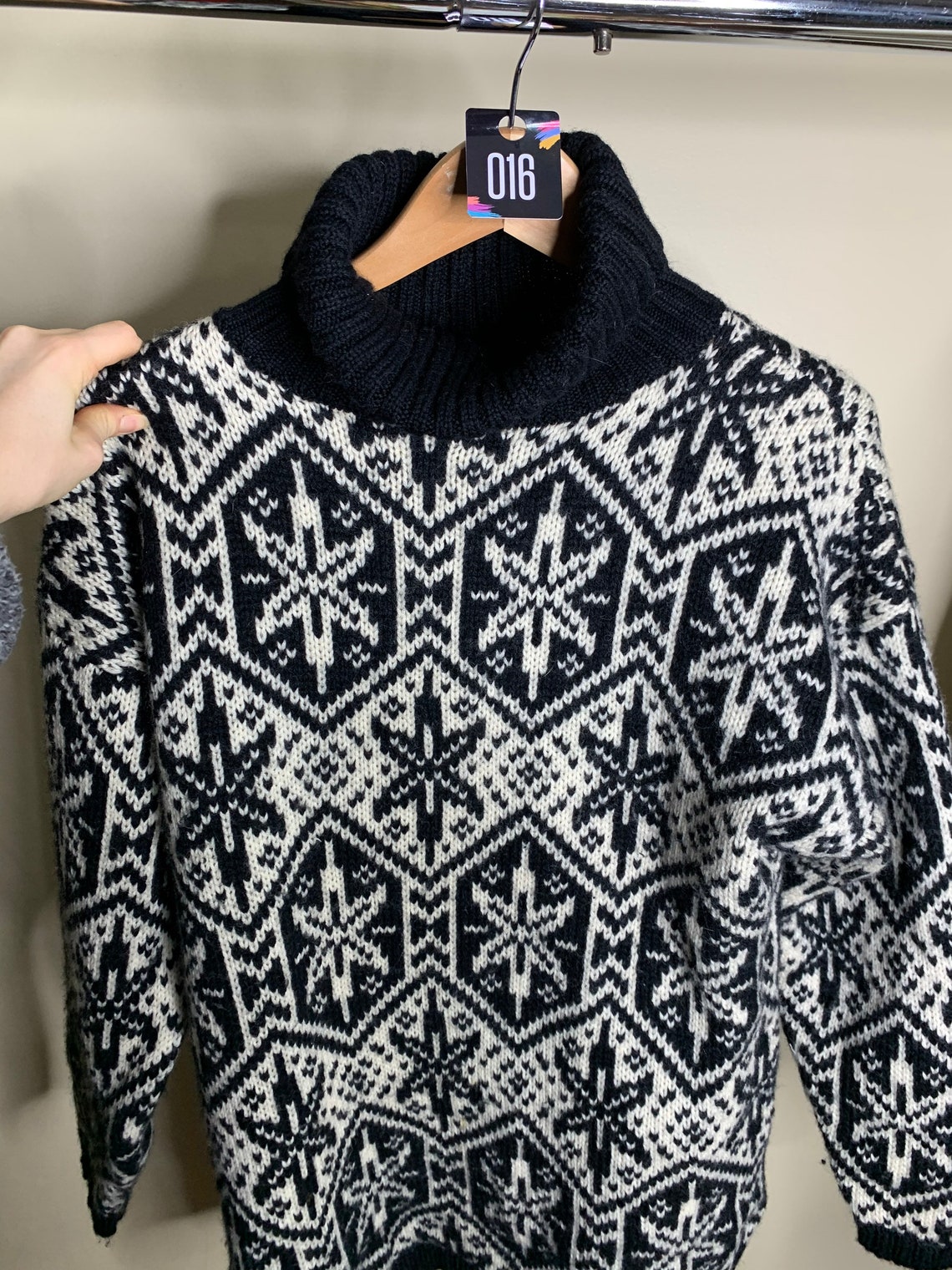 gap snowflake sweater