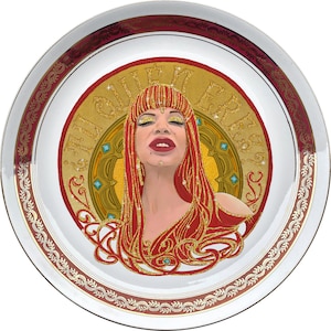 Tu quien eres? - La Veneno - Vintage Porcelain Plate - #0720