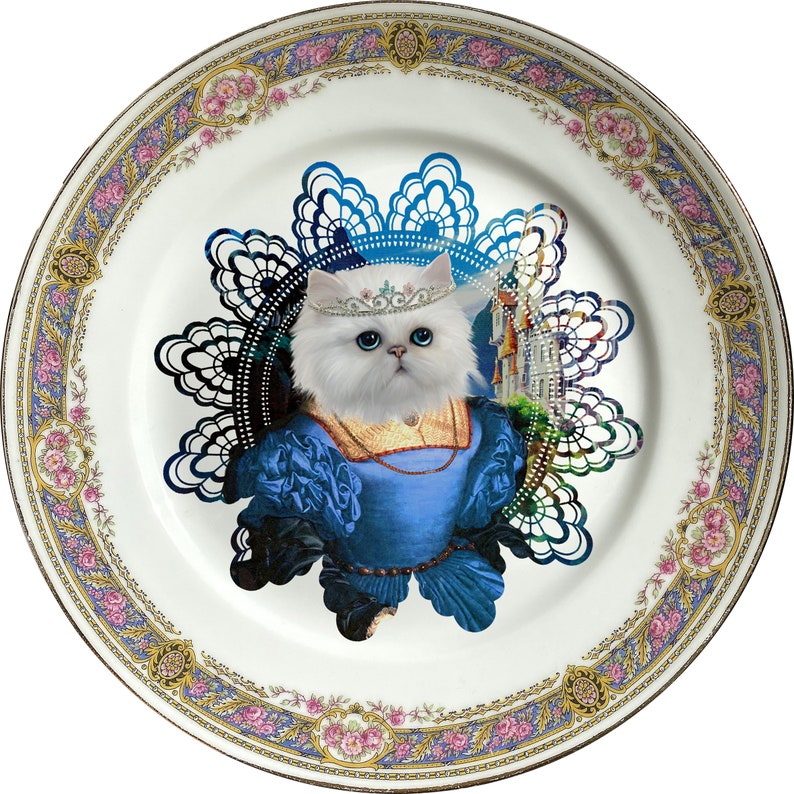 Persian Queen Persian Cat Vintage Porcelain Plate 0736 image 1