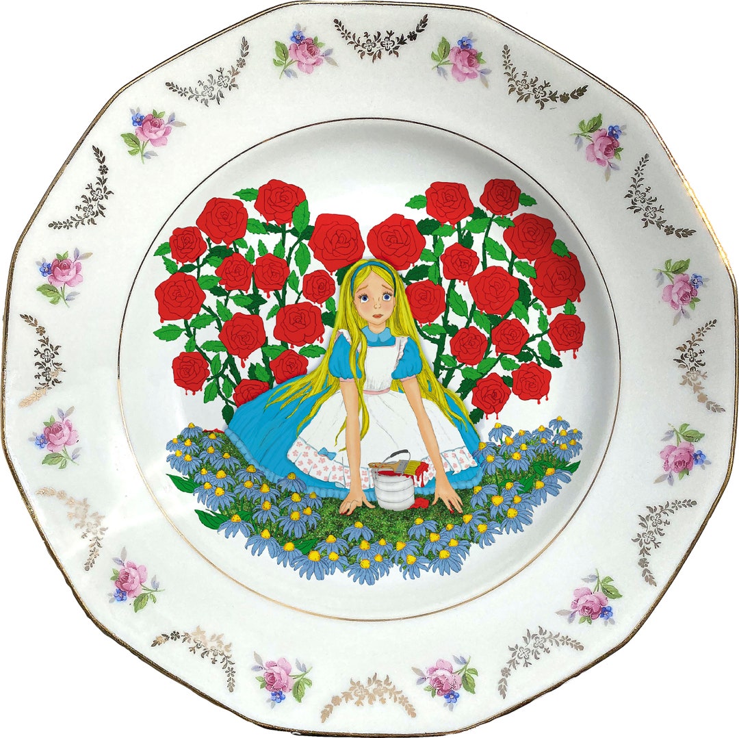 Alice in Wonderland - Roses - Vintage Porcelain Plate - #0732 - Etsy