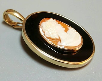 14K Yellow Gold Shell Cameo and  Onyx Pendant Enhancer. Omega sold Separately