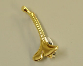 Hallmarked Tiffany and Co. 18K 750 Yellow Gold Gingko Leaf Pin Brooch