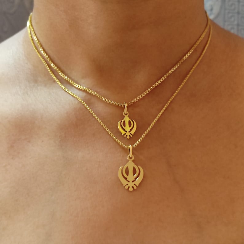 Pendentif Khanda fait à la main en plaqué or Punjabi Sikh symbole, emblème militaire, article cadeau image 5