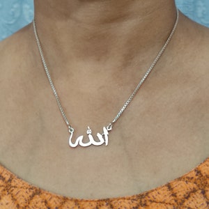 Sterling Silber Handgemachte Halskette mit ALLAH in der Arabischen Kalligraphie