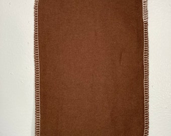Brown paperless towel