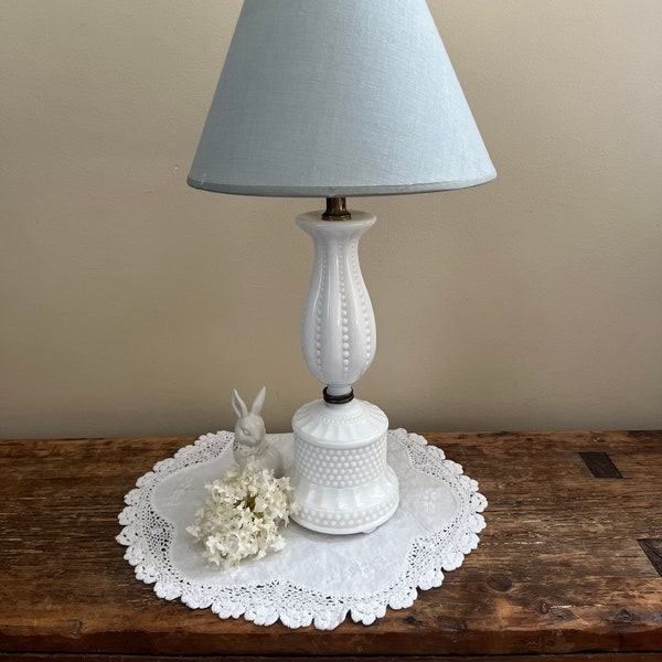 Hobnail Milk Glass Lamp - Vintage White Hobnail Milk Glass Table Lamp