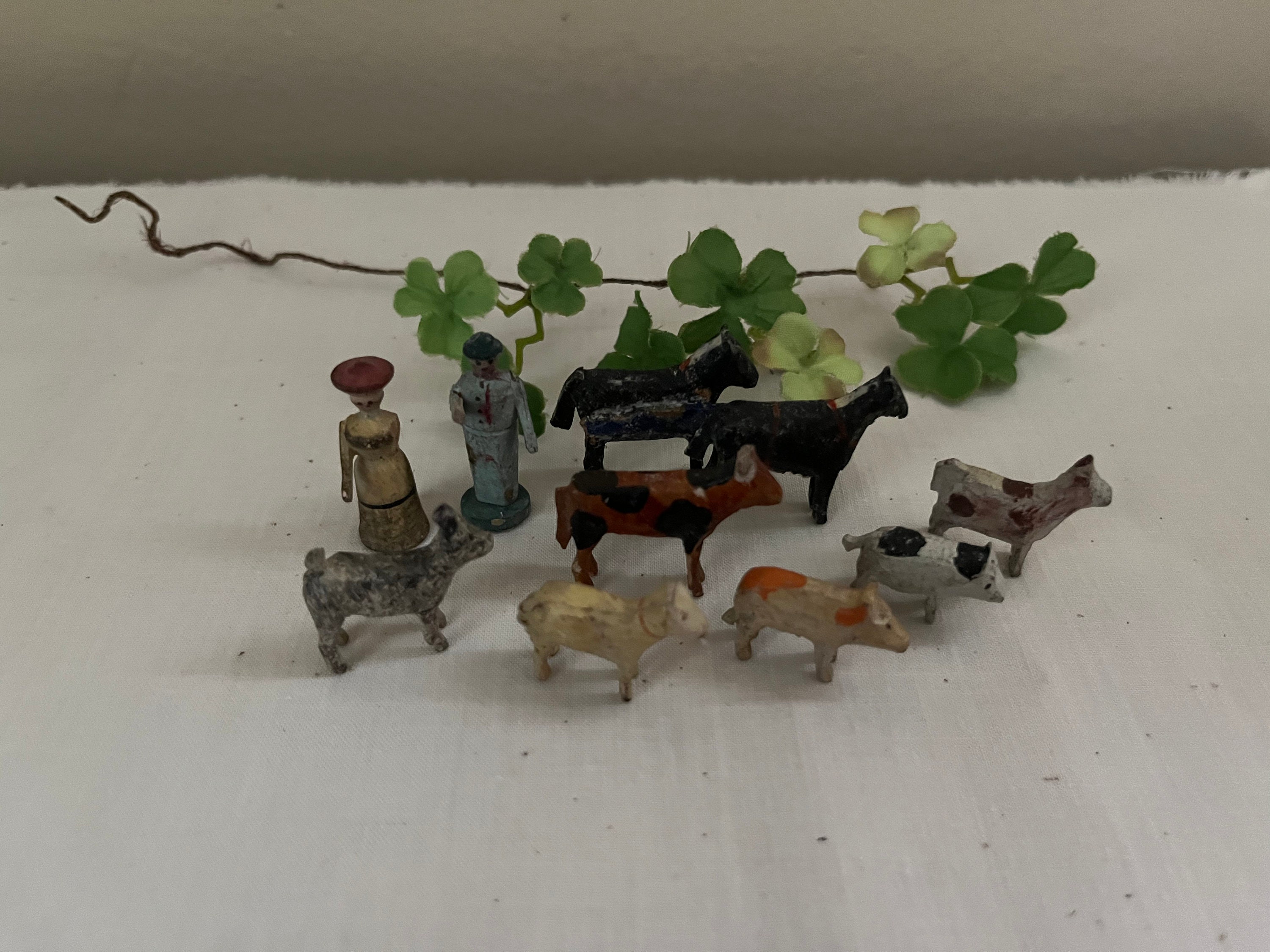 10 Vintage German Erzgebirge 8 Animals Man and Woman - Etsy Canada 10 Vintage German Erzgebirge 8 Animals Man and Woman - Etsy Canada