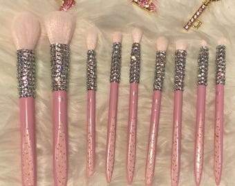 Customized pink makeup brushes
