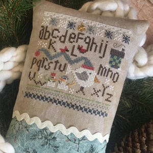 Bird in the Hand: Winter - Heart In Hand Needleart - Cross Stitch Pattern