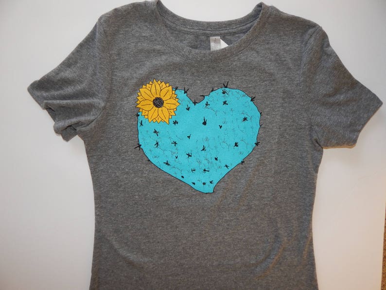 Women's Cactus Heart Tri-blend t-shirt, Size S-XXL image 4