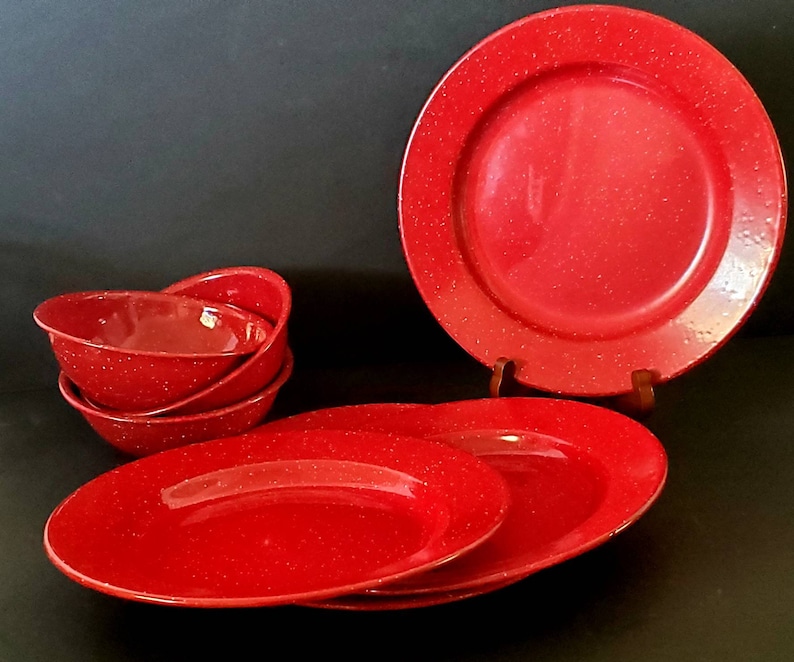 Vintage Red Graniteware Speckled Enamelware Metal 7 Piece Dish Set - Thumbnail 4