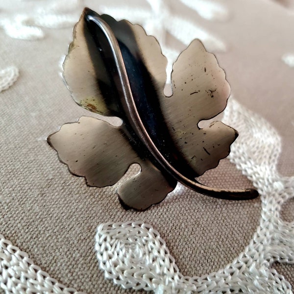 Mid Century Signed Sterling Silver Maple Leaf Modernist Brooch by Otto Robert Bade