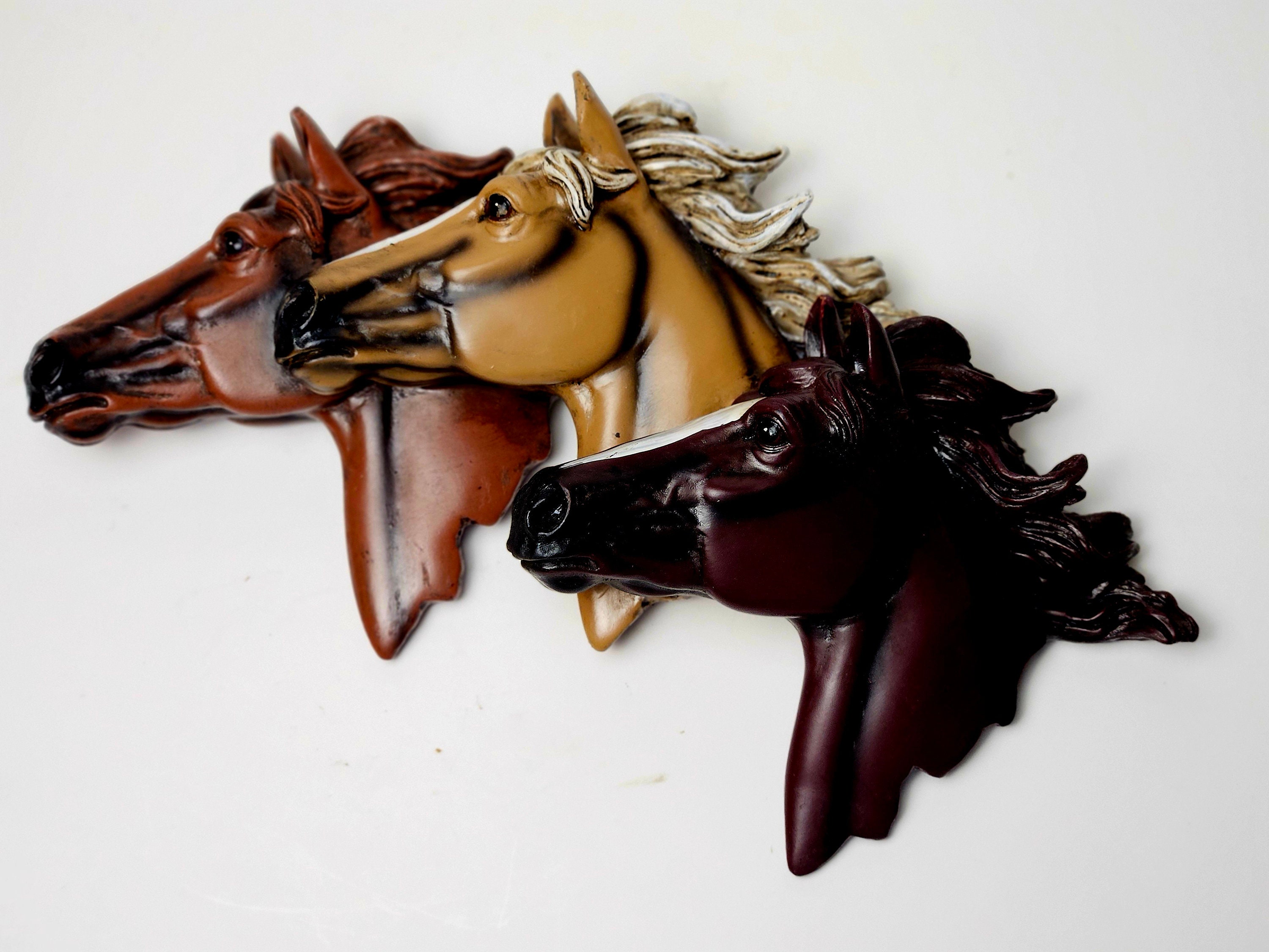 Vintage Resin 3 Horse Head Wall Art: Equestrian Ranch Decor (12
