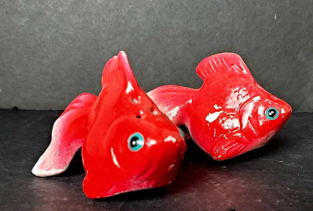 Vintage Mid Century Fancy Red Fantail Koi Fish Salt and Pepper Shaker