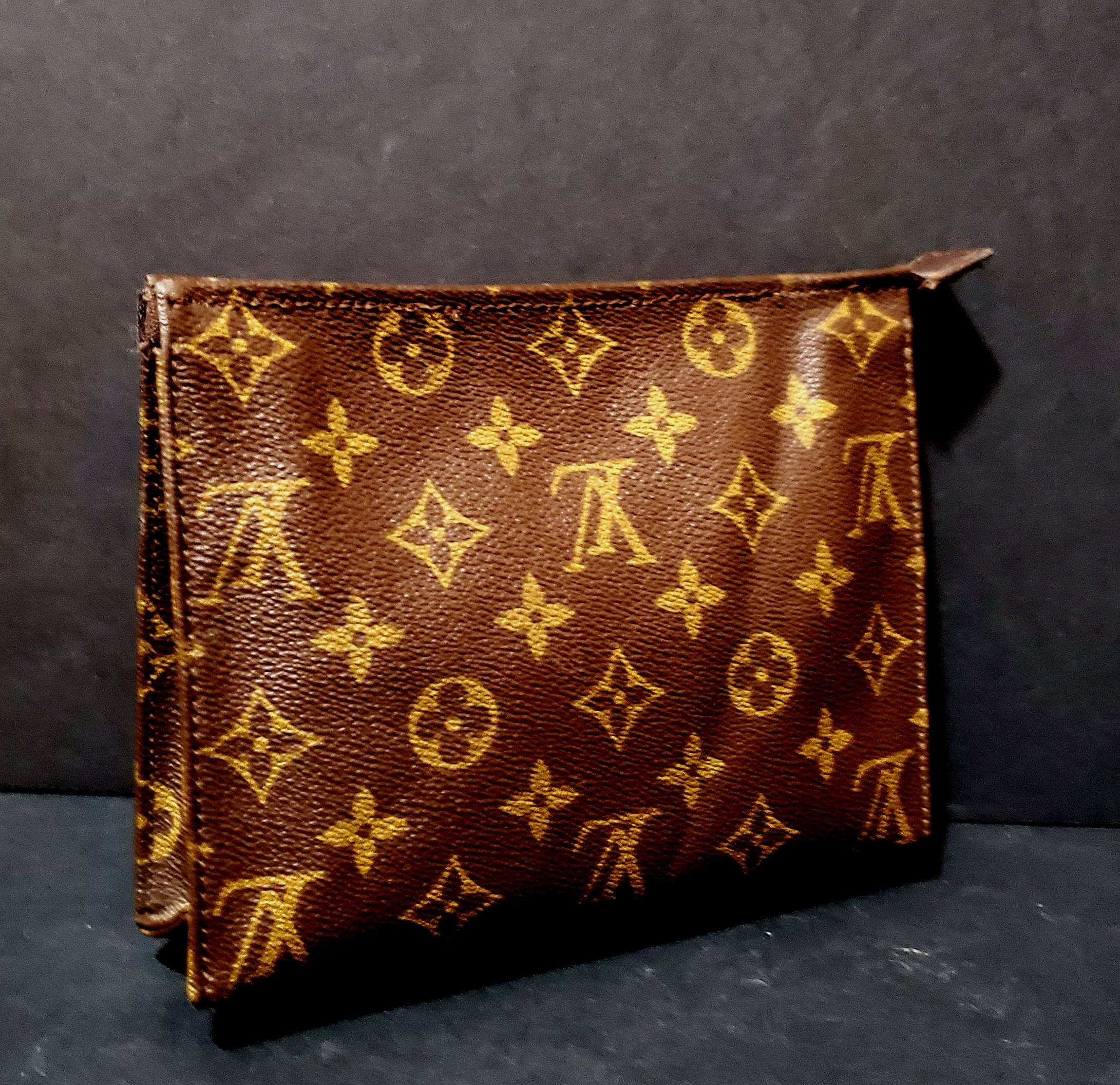 lv makeup bag, Off 70%