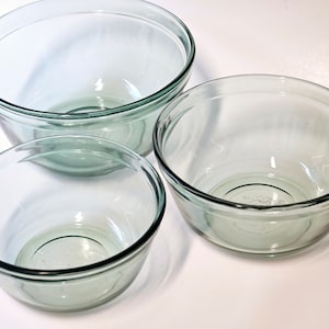 Vintage Anchor Hocking Glass Ovenware Mixing Bowls Set of 3: 1 Quart/ 1.5 Quart & 2.5 Quart - Oven Safe - Microwave Safe Green Tinted Glass