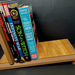 Vintage Angled Wooden Book Stand Easel Natural Wood Bookend Slant Display Shelf Books Organizer Display Stand
