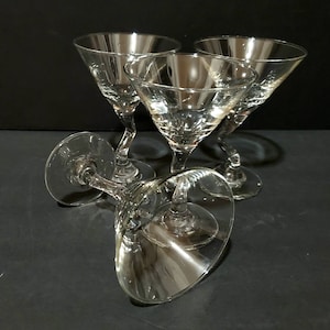 Crooked Stem Martini-Brille S / 4