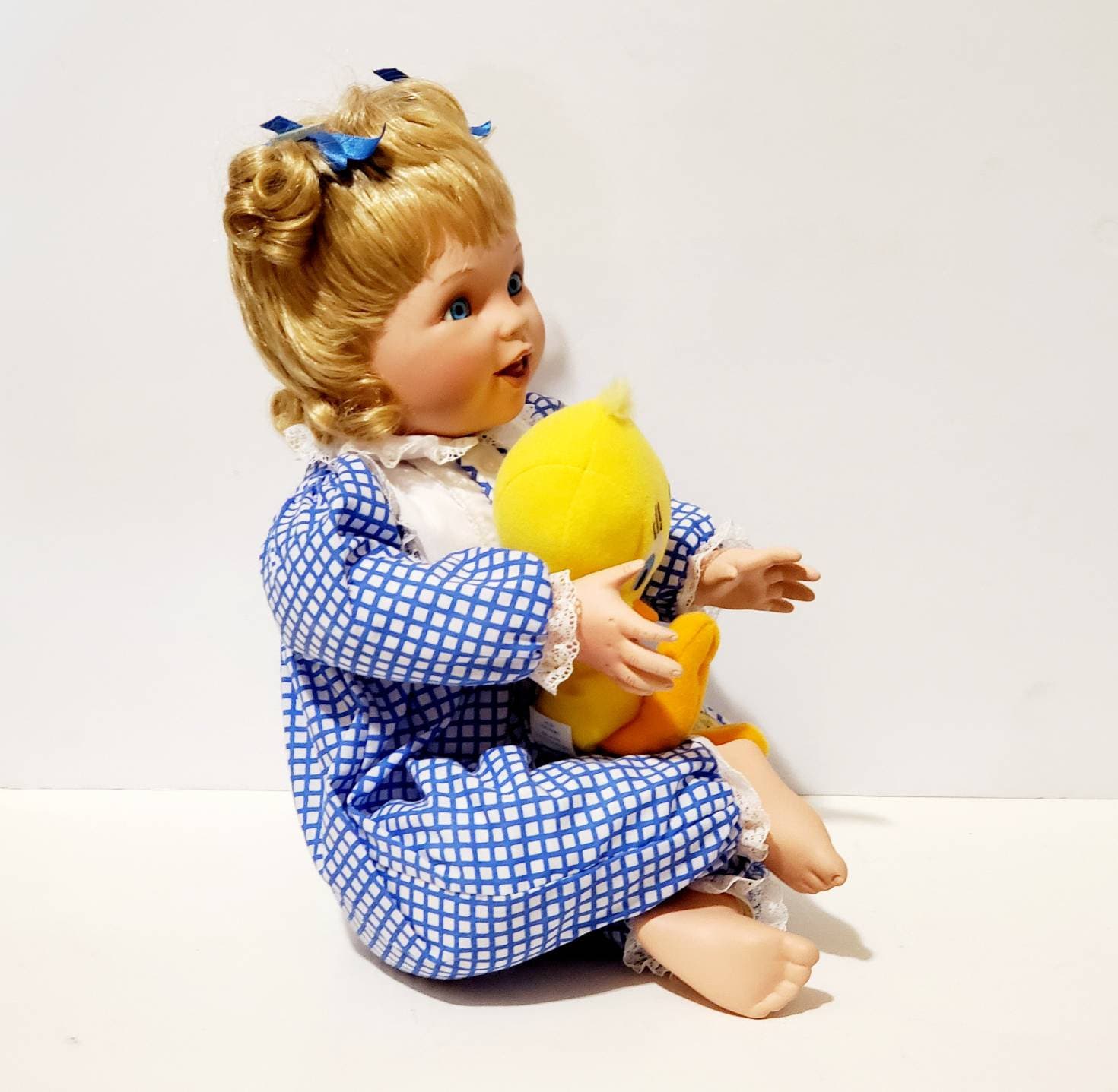 Vintage Ashton Drake Galleries and Looney Tunes I Love Tweety