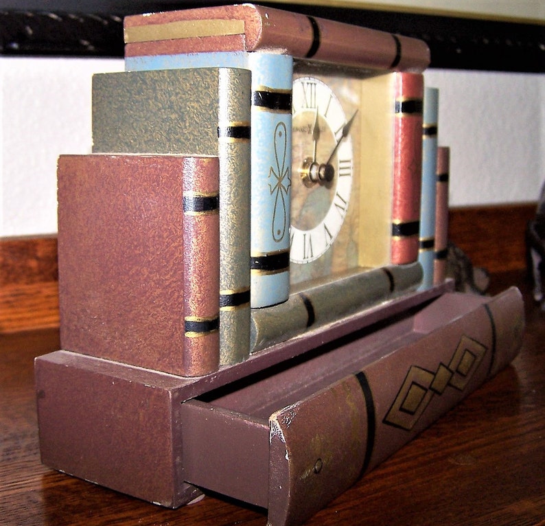 Vintage Howard Miller Desk Clock Stacked Antique Books Clock Etsy