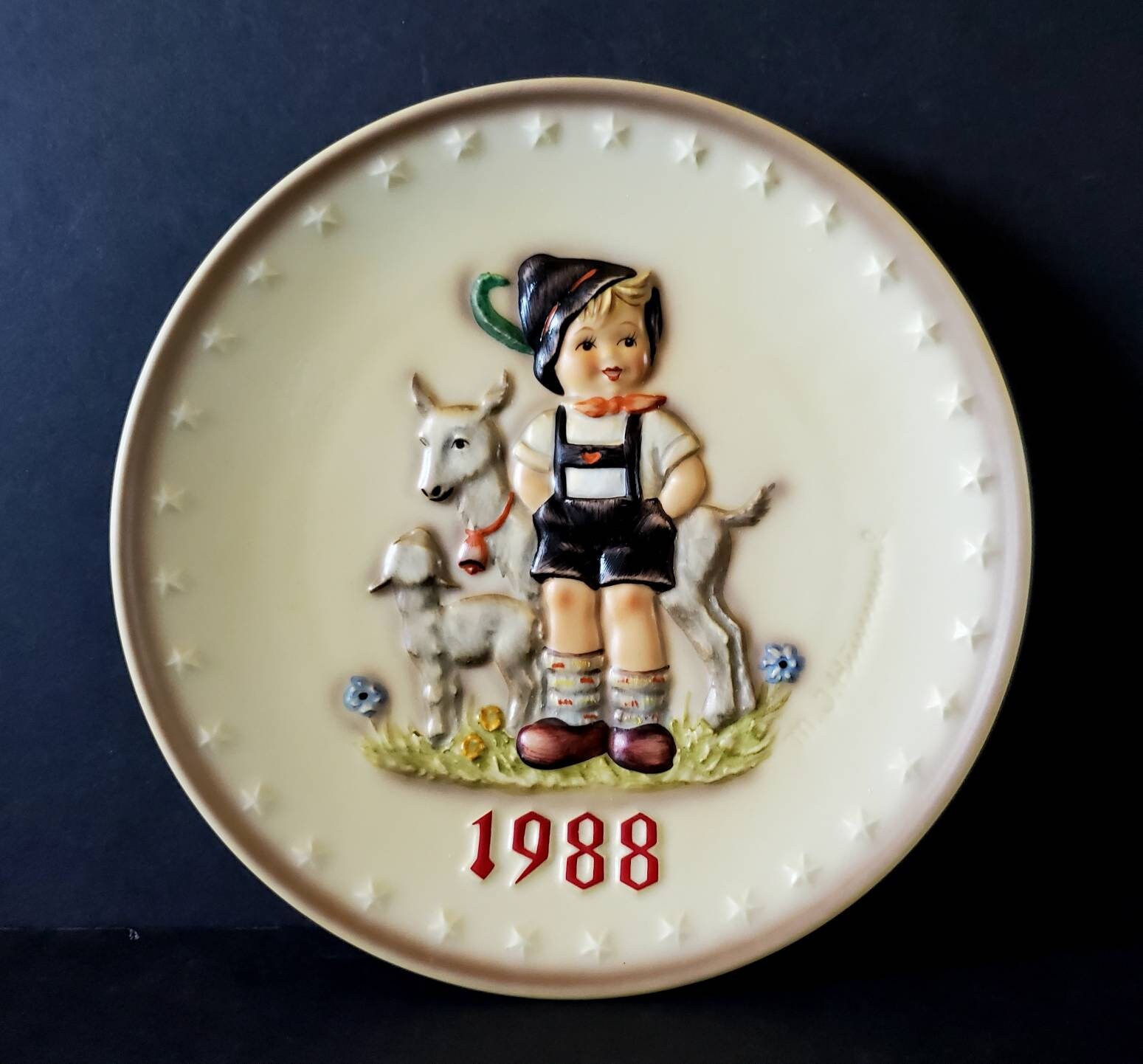 Hummel plate 1988 - Etsy 日本