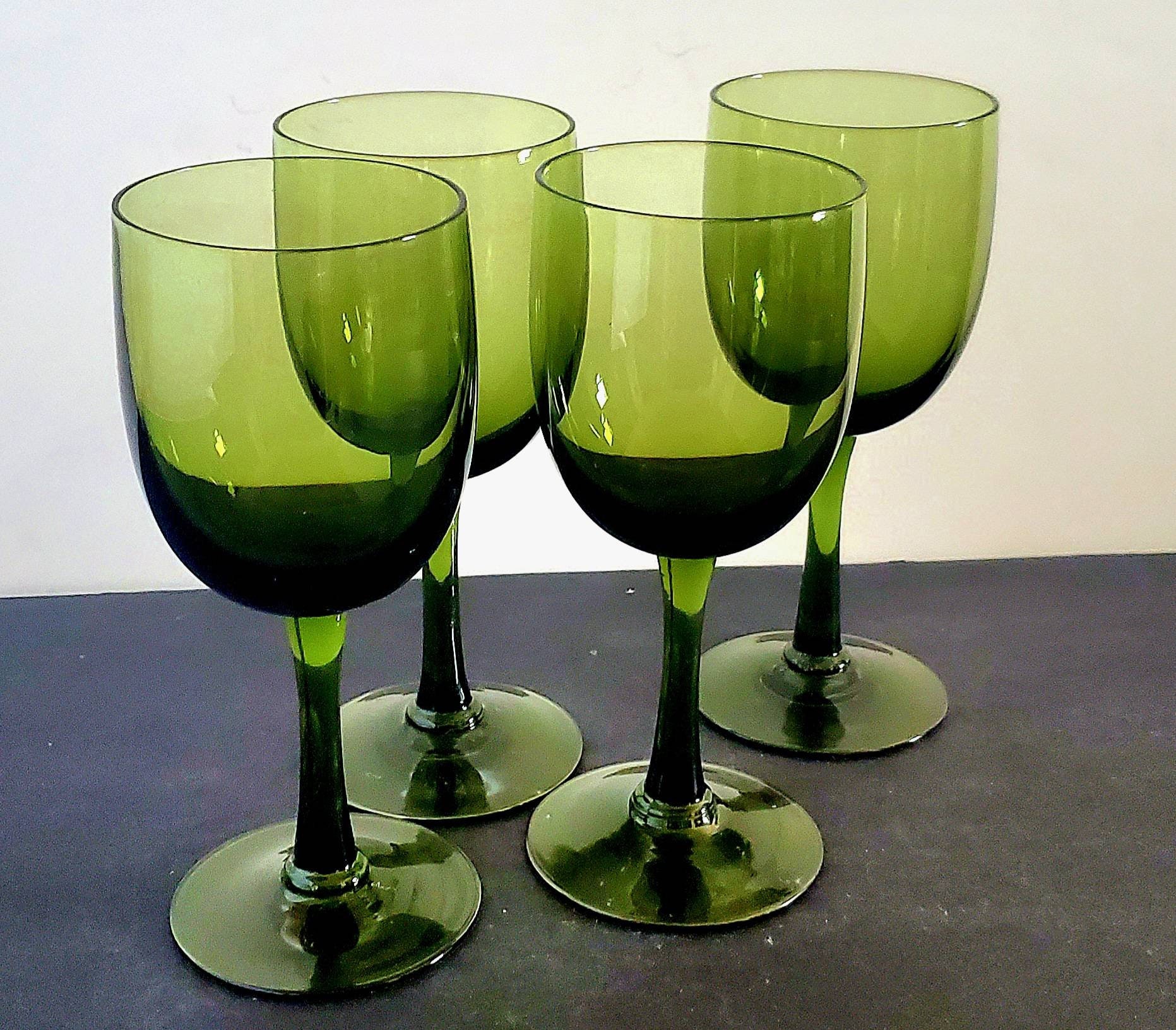 Set of 8 Sasaki ROMANCE GREEN 5 Oz Wine Glasses 5.25, Small Wine Glass,  Olive Green, Smooth Stem 