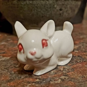Vintage Miniature Ceramic Bunny Figurine: Red Eyed Collectible, Japan