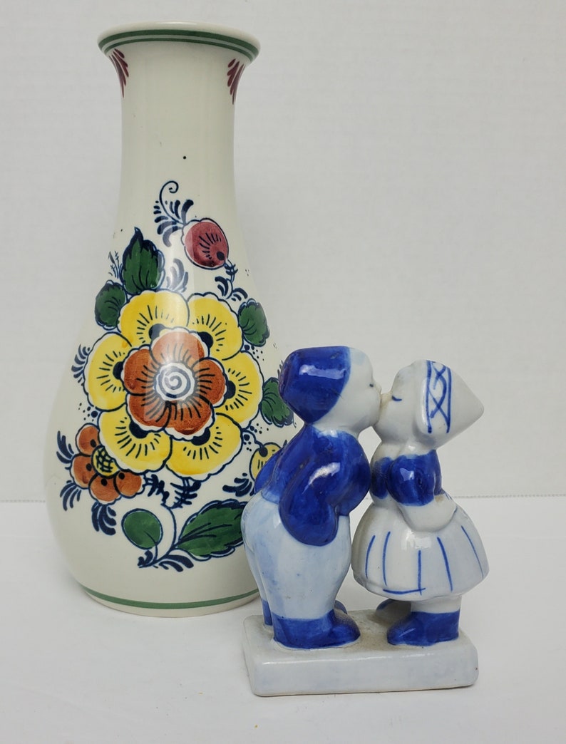 Vintage Delft Blue Kissing Dutch Boy and Girl Porcelain Figurine - Etsy