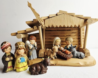 Vintage Enesco Christmas Nativity Set Wood Stable Crèche Adorable Child Figurines Very Good Preloved Condition Missing 1 Wise Man King