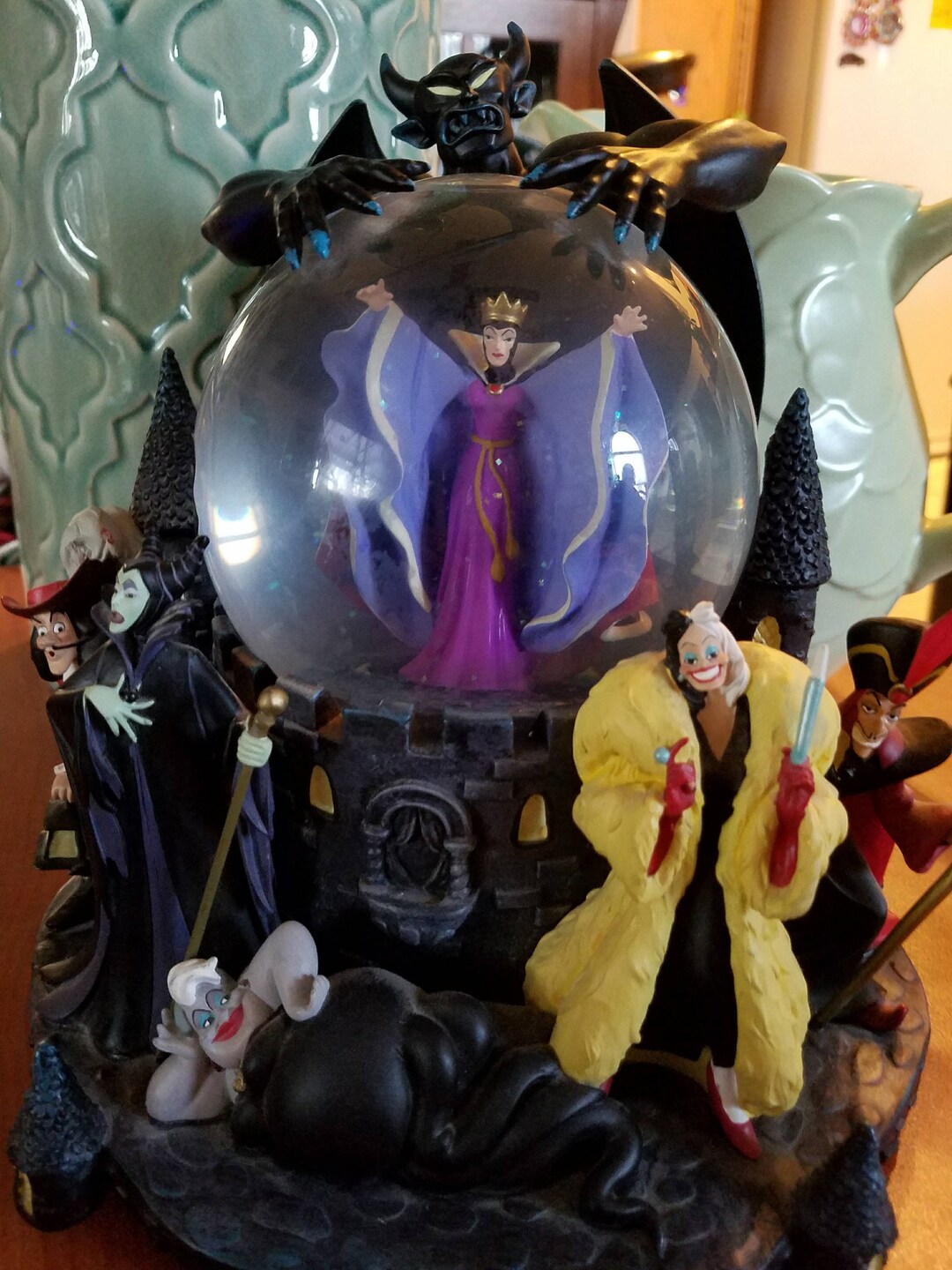 disney villain figurines