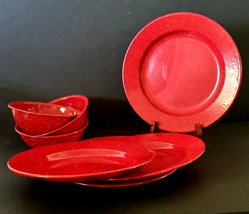Vintage Red Graniteware Speckled Enamelware Metal 7 Piece Dish Set - Thumbnail 3