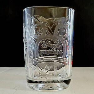 Disney Hollywood & Vine Mickey Mouse Tumbler, McDonald's Celebration 2000 image 7