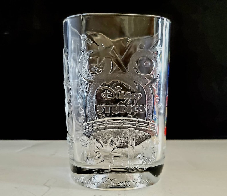 Disney Hollywood & Vine Mickey Mouse Tumbler, McDonald's Celebration 2000 image 7