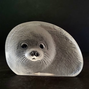Signed Vintage Mats Jonasson Baby Seal Frosted to Clear Sweden Crystal Sculpture