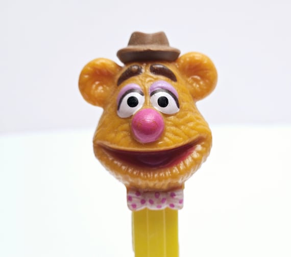 PEZ ペッツ　ジャイアント　フォジー Vintage Fozzie Bear PEZ Dispenser: Sesame Street Muppets, Yellow