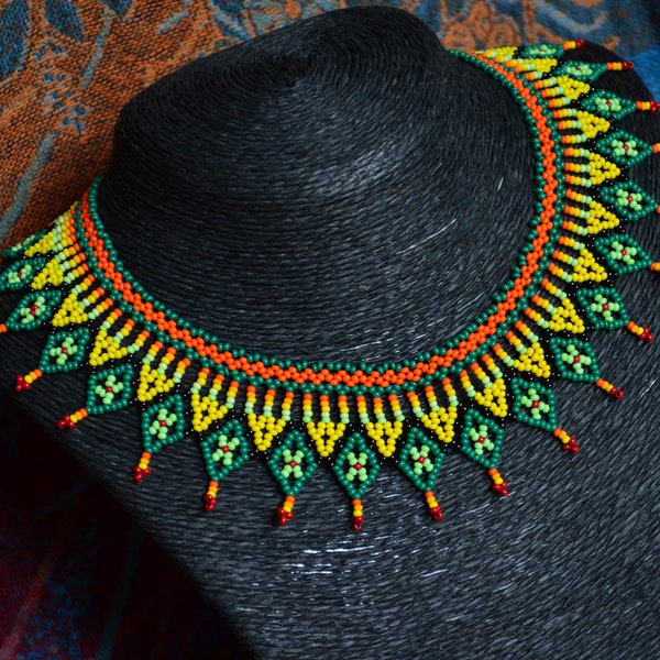 Collar de cuentas, Collar de chaquira, Collar chamánico, Joyería ceremonial de Ayahuasca