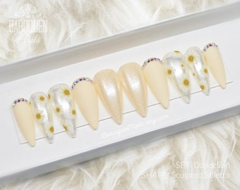 Daisy Press On Nails Metallic Milky White Flower Nail Art with Gems Handmade Gel Nail Set