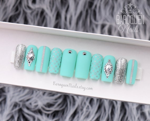 Turquoise 2024 nails acrylic