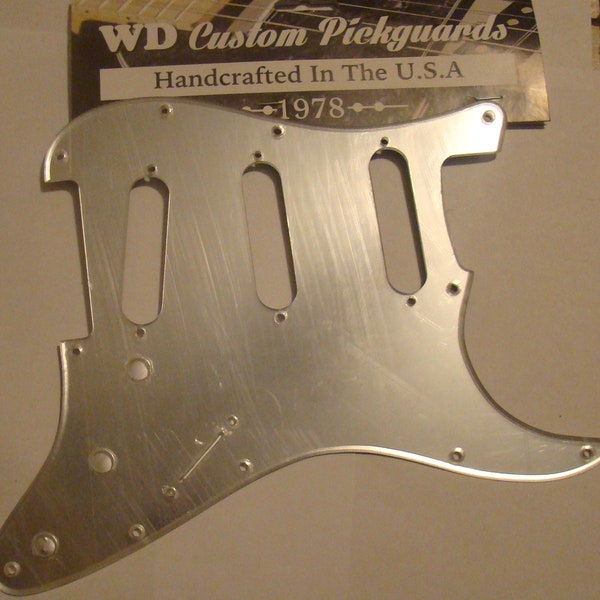 Replacement Pickguard for Fender Stratocaster - Mirror Finish