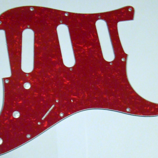 Stratocaster Pickguard für drei Single Coil Pickups - Red Pearl