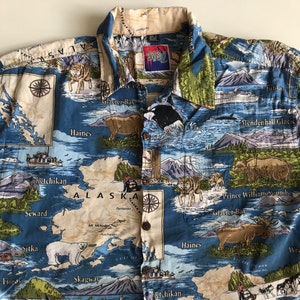 Alaska Map Shirt - LIEBE Dies! - Kühle Farben & fantastische Motive und Grafiken von Alaska!  - Größe XL