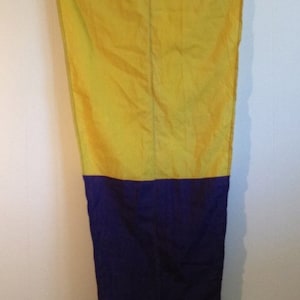 Notre Dame Flag - Nautical Ship Flag Pennant Blue Yellow - Military Maritime Number Five / Great for Coastal Nautical Beach Military Decor